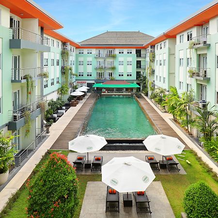 Harris Hotel & Residences Riverview Kuta, Bali Kuta Lombok Exteriör bild