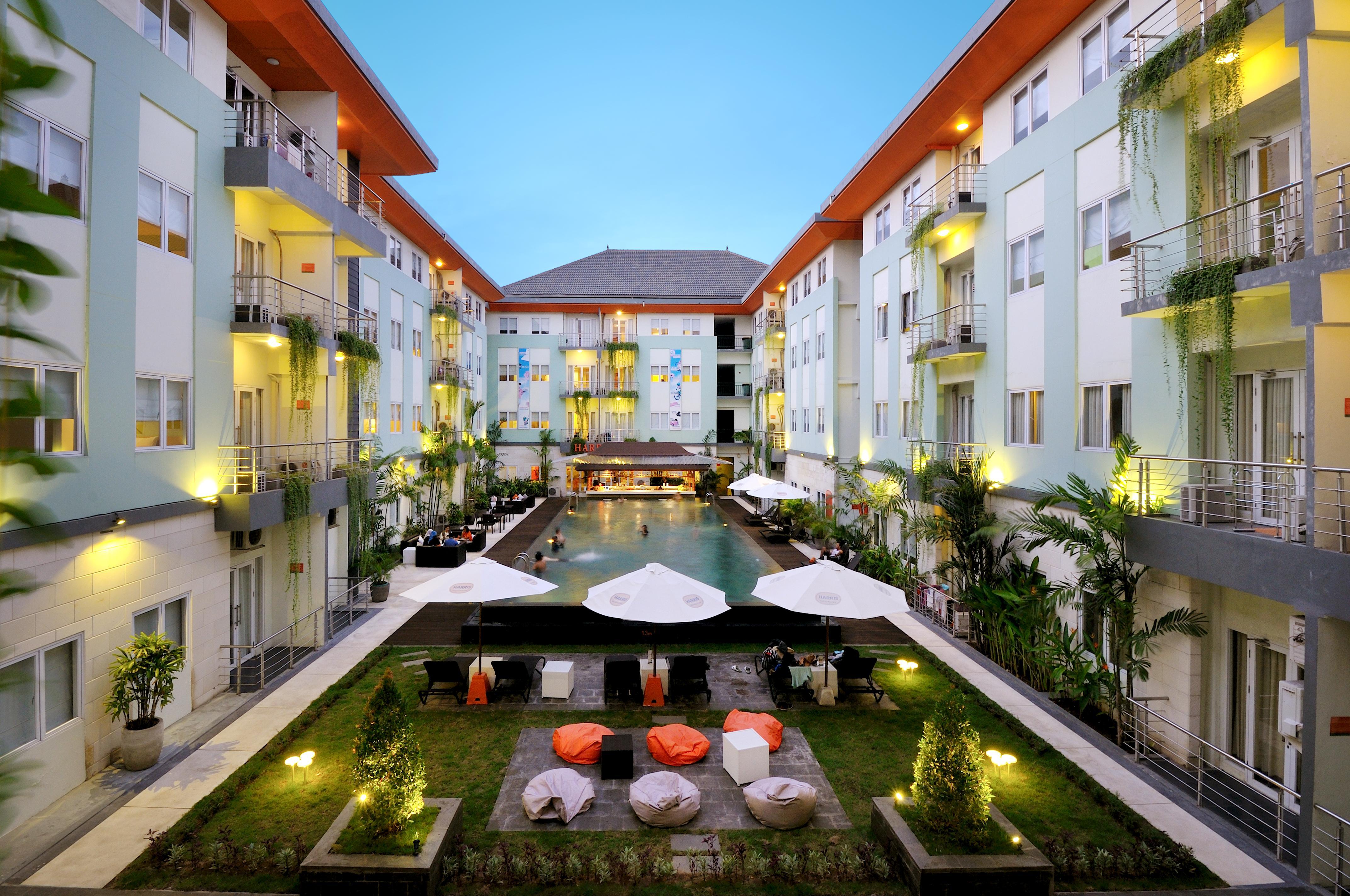 Harris Hotel & Residences Riverview Kuta, Bali Kuta Lombok Exteriör bild