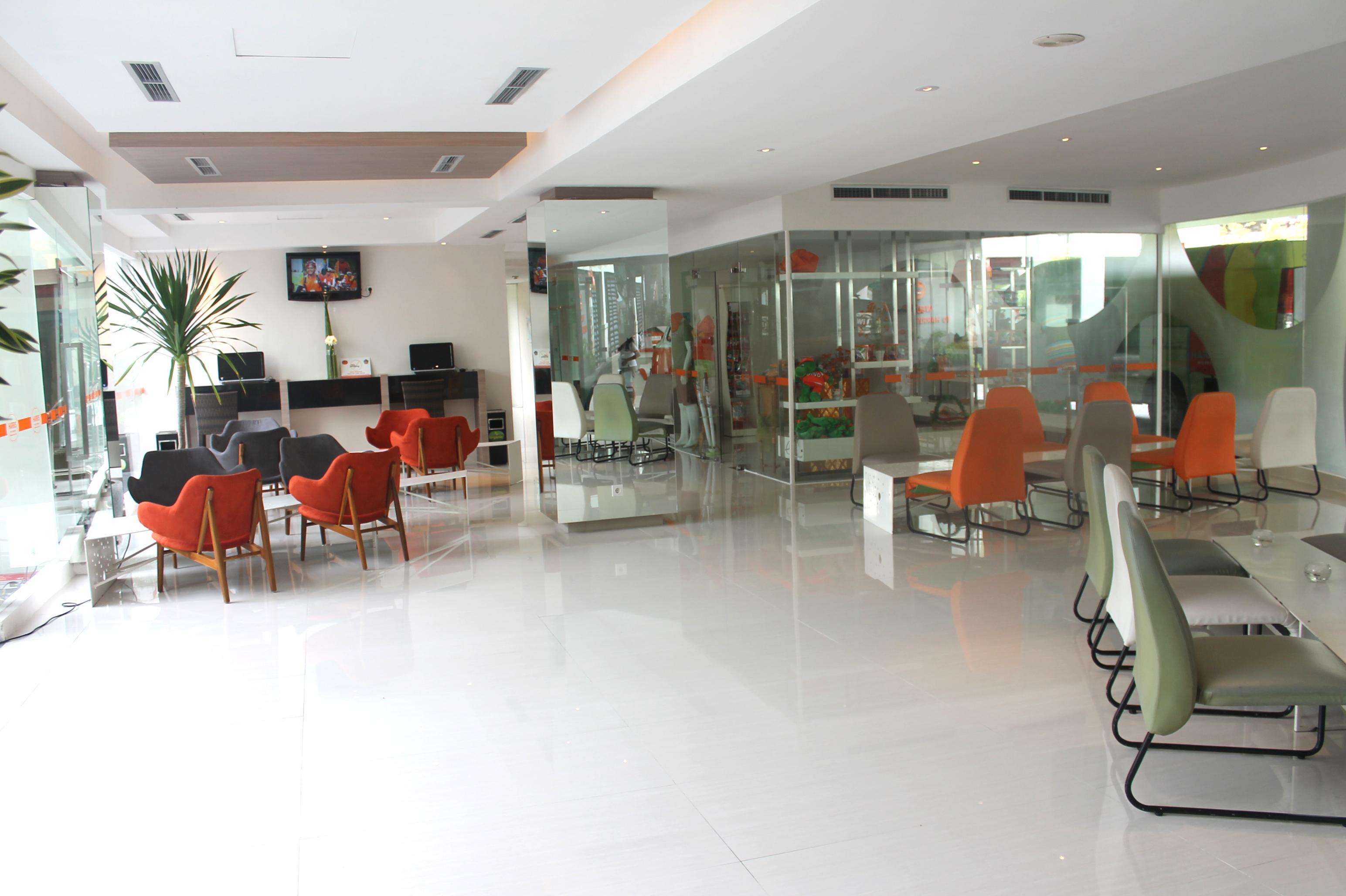 Harris Hotel & Residences Riverview Kuta, Bali Kuta Lombok Exteriör bild