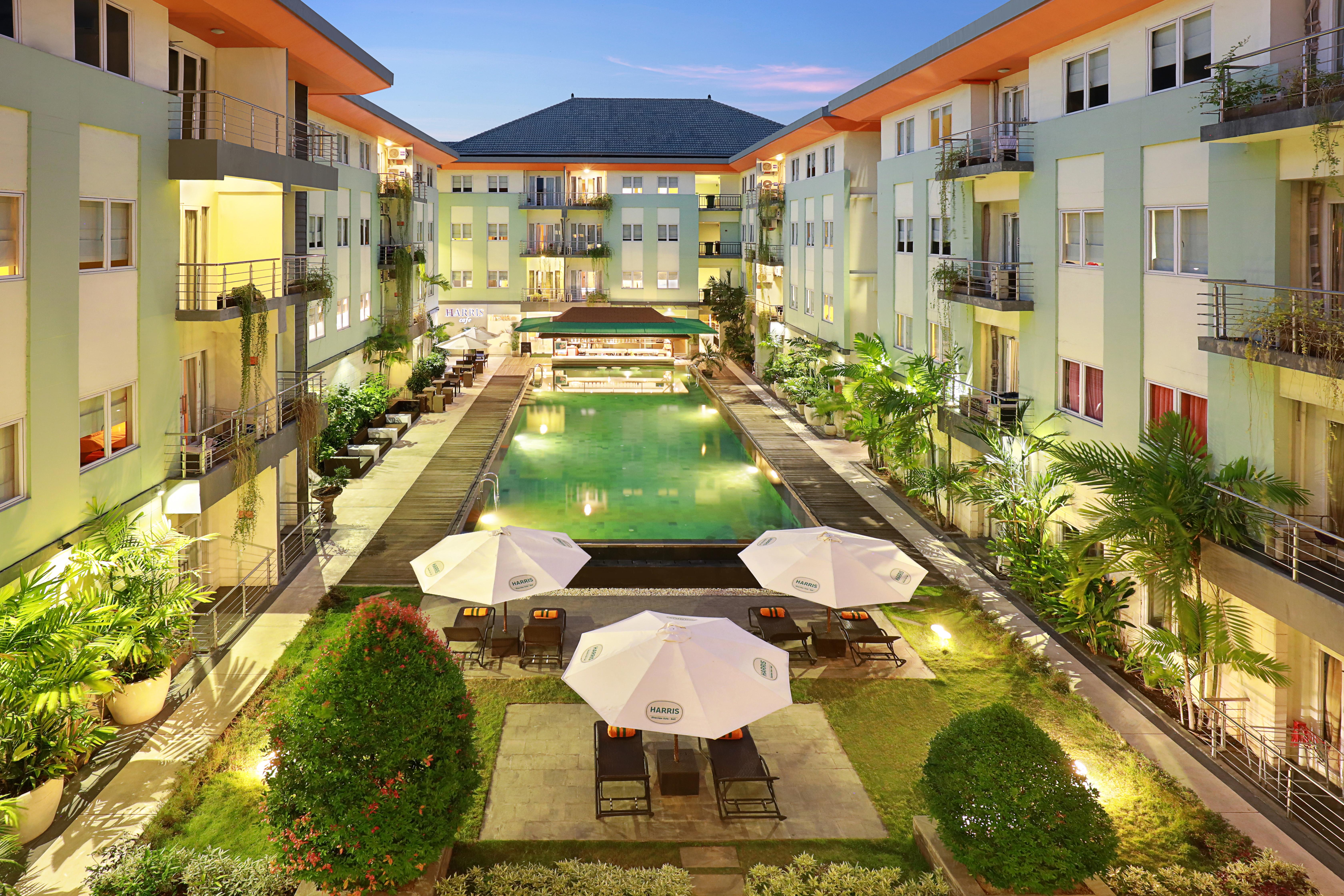 Harris Hotel & Residences Riverview Kuta, Bali Kuta Lombok Exteriör bild